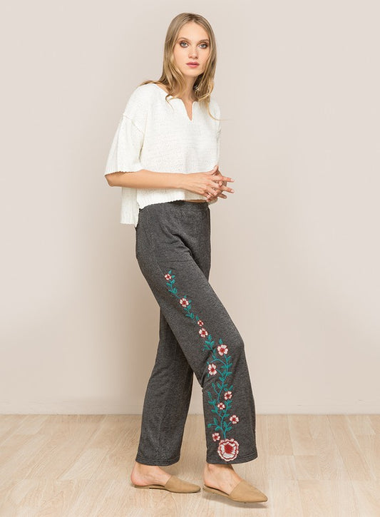 Floral Embroidery Wide Leg Pant